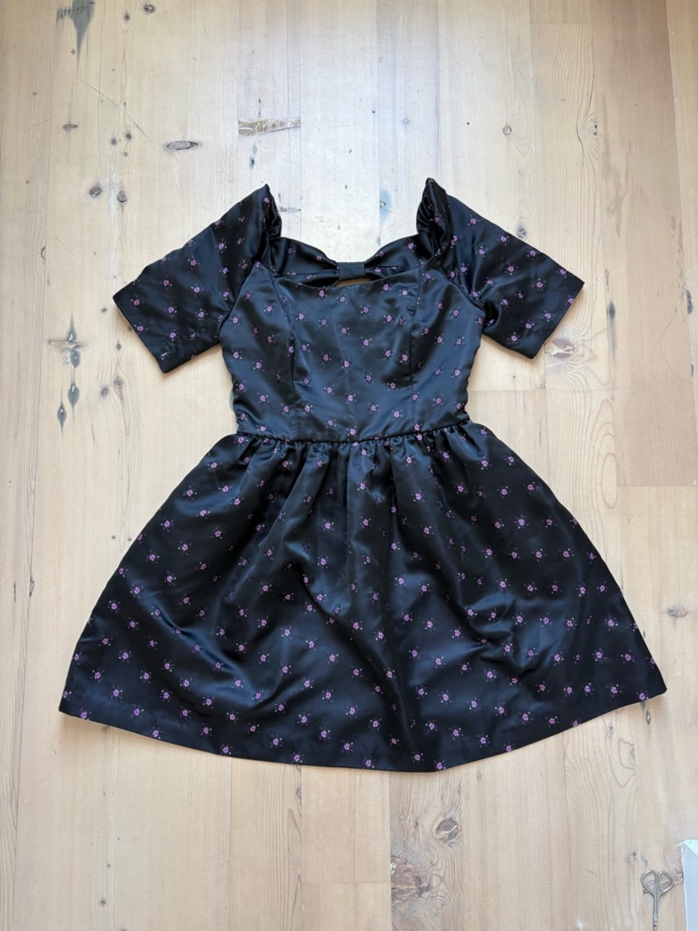 Gal Meets Glam Black Pink Floral Print Jacquard Dress Back Bows - Size 8
